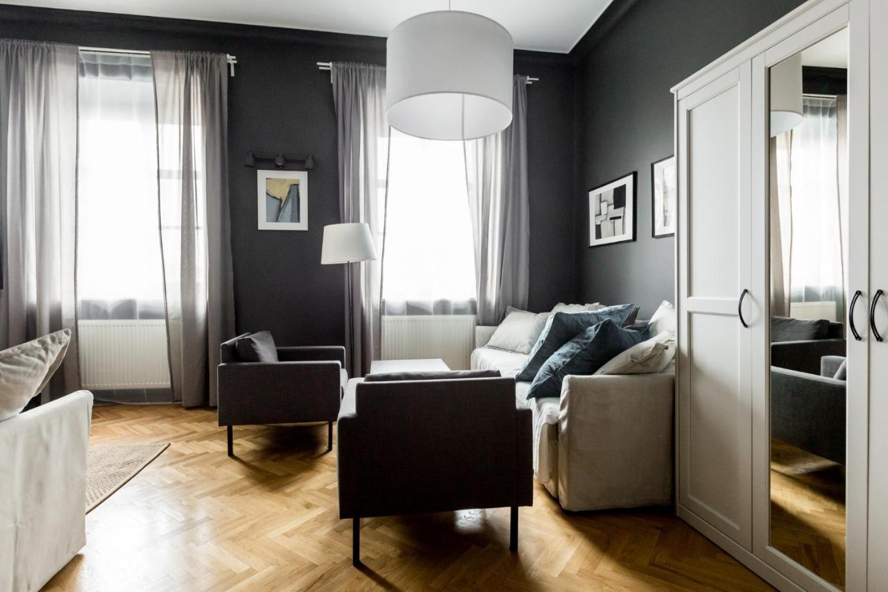 Center Apartment ลูบลิน ภายนอก รูปภาพ